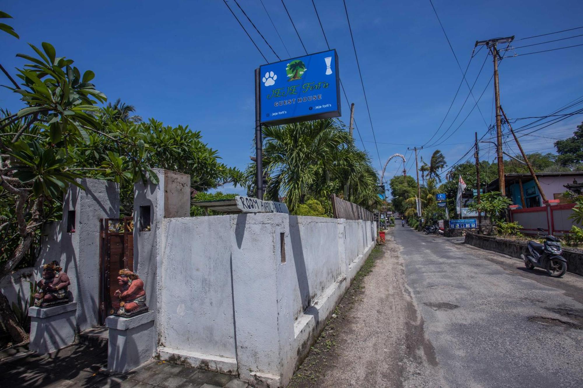 Jeje Fortis Guest House Lembongan Exterior foto